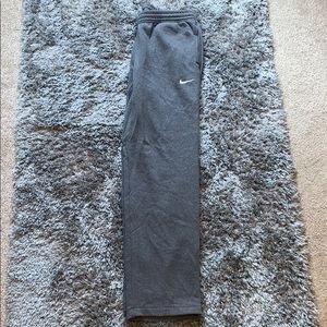 Nike sweatpants men’s large never worn